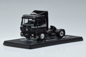 Mercedes SK2 1850 Preto IXO 1:43