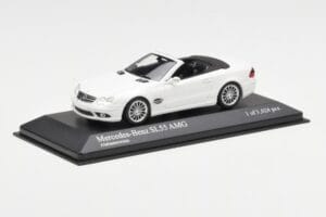 Mercedes SL 55 AMG R230 Branco Minichamps 1:43 400036170 Metal - imagem 2 de 4