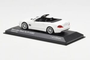 Mercedes SL 55 AMG R230 Branco Minichamps 1:43 400036170 Metal - imagem 3 de 4