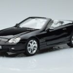 Mercedes SL500 R230 Preto Norev 1:18 183840 Metal