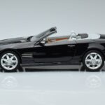 Mercedes SL500 R230 Preto Norev 1:18 183840 Metal - image 4 of 8