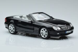 Mercedes SL500 R230 Preto Norev 1:18 183840 Metal - imagem 5 de 8