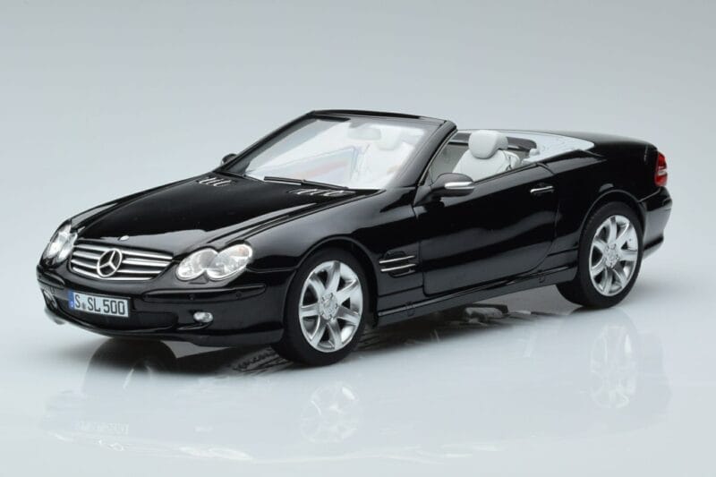 Mercedes SL500 R230 Preto Norev 1:18 183840 Metal