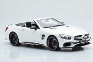 Mercedes AMG SL63 R231 Branco GT Spirit 1:18 B66965708 Resina - imagem 4 de 6