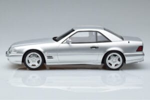 Mercedes SL 73 AMG R129 Brilliant Prata Otto 1:18 OT240 Resina - imagem 3 de 6