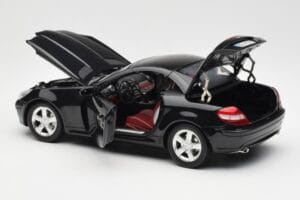 Mercedes SLK R171 Obsidian Preto Metálico Minichamps 1:18 B66962319 Metal - imagem 6 de 9