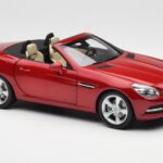 Mercedes SLK R172 Designo Zircon Vermelho Minichamps 1:18 B66960513 - image 6 of 8