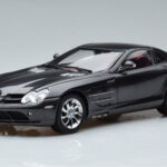 Mercedes SLR McLaren Preto CMC 1:18