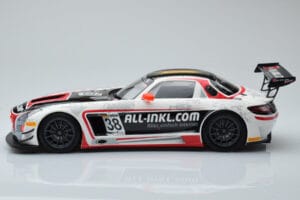 Mercedes SLS AMG GT3 Munnich Motorsport #38 M. Basseng / M. Winkelhock Champions FIA GT1 World Championship 2012 Minichamps 1 - imagem 3 de 6