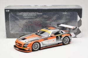 Mercedes SLS AMG GT3 #1 Team Abu Dhabi By Black Falcon K. Al Qubaisi / Edwards / M. Bleekemolen / B. Schneider Winners 24 Hou - imagem 6 de 6