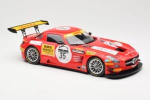 Mercedes SLS AMG GT3 #35 Team Black Falcon T. Heyer / Jafer / Lemeret 24 Hours of Spa 2011 Minichamps 1:18 151113135 Metal - imagem 4 de 6
