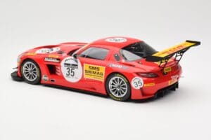 Mercedes SLS AMG GT3 #35 Team Black Falcon T. Heyer / Jafer / Lemeret 24 Hours of Spa 2011 Minichamps 1:18 151113135 Metal - imagem 5 de 6