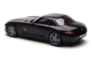 Mercedes SLS AMG Obsidian Preto Metálico Minichamps 1:18 B66960042 Metal - imagem 6 de 7