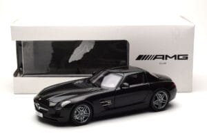 Mercedes SLS AMG Obsidian Preto Metálico Minichamps 1:18 B66960042 Metal - imagem 7 de 7