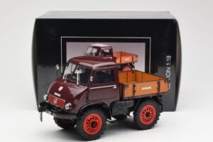 Mercedes Unimog 401 With Westfalia Cabin Schuco 1:18 450014300 Metal - imagem 8 de 8