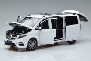 Mercedes V-Class W447 V260L Branco OEM 1:18 QALCN89911149 Metal - imagem 2 de 8