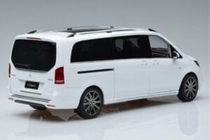 Mercedes V-Class W447 V260L Branco OEM 1:18 QALCN89911149 Metal - imagem 3 de 8