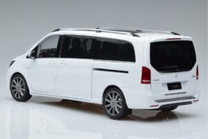 Mercedes V-Class W447 V260L Branco OEM 1:18 QALCN89911149 Metal - imagem 7 de 8