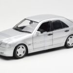 Mercedes C36 AMG W202 Prata UT Models 1:18
