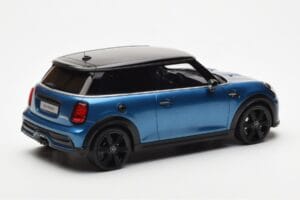 Mini Cooper S F56 Island Azul Otto 1:18 OT982 Resina - imagem 2 de 6