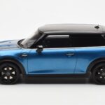 Mini Cooper S F56 Island Azul Otto 1:18 - image 3 of 6