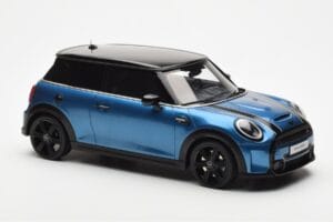 Mini Cooper S F56 Island Azul Otto 1:18 OT982 Resina - imagem 4 de 6