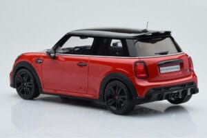 Mini Cooper S JCW F56 Vermelho Otto 1:18 OT984 Resina - imagem 5 de 6