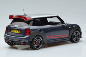 Mini John Cooper Works GP F56 Cinzento Otto 1:18 OT407 Resina - imagem 2 de 6