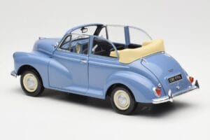 Morris Minor Cabriolet Azul Minichamps 1:18 150137030 Metal - imagem 7 de 8