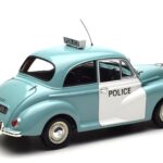 Morris Minor Polícia Azul & Branco Minichamps 1:18 - image 3 of 8