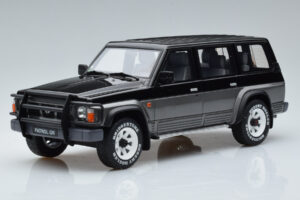 Nissan Patrol GR Y60 Cinzento Otto 1:18