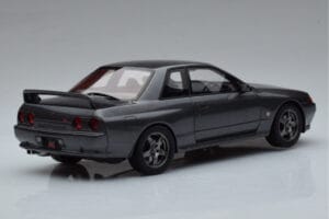 Nissan Skyline GT-R BNR32 Nismo Cinzento Otto 1:18 OT411 Resina - imagem 2 de 6