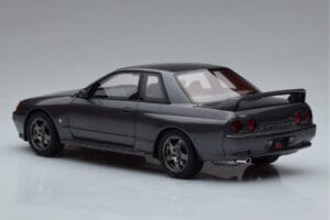 Nissan Skyline GT-R BNR32 Nismo Cinzento Otto 1:18 OT411 Resina - imagem 5 de 6