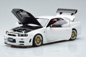 Nissan Skyline GT-R R34 Nismo Z-Tune Branco MotorHelix 1:18 M83407 Metal - imagem 2 de 11