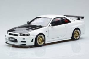 Nissan Skyline GT-R R34 Nismo Z-Tune Branco MotorHelix 1:18