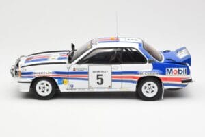 Opel Ascona 400 #5 W. Rohrl / C. Geistdorfer Safari Rally Campeão Mundial 1982 Sun Star 1:18 5378 Metal - imagem 4 de 8