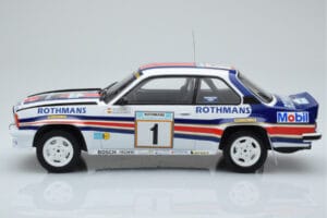 Opel Ascona 400 Rothmans #1 W. Rohrl / C. Geistdorfer Rally Acropolis 1982 IXO 1:18 18RMC097A Metal - imagem 3 de 6