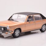 Opel Diplomat B Bege Metalizado MCG 1:18