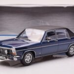 Opel Diplomat B Azul Escuro Metalizado MCG 1:18 - image 6 of 6
