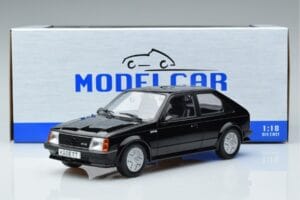 Opel Kadett D GTE Preto MCG 1:18 MCG18270 Metal - imagem 6 de 6