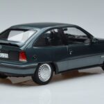 Opel Kadett E GSi Azul Metálico Norev 1:18 183614 Metal - image 2 of 6