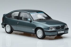 Opel Kadett E GSi Azul Metálico Norev 1:18 183614 Metal - imagem 4 de 6