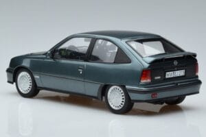 Opel Kadett E GSi Azul Metálico Norev 1:18 183614 Metal - imagem 5 de 6