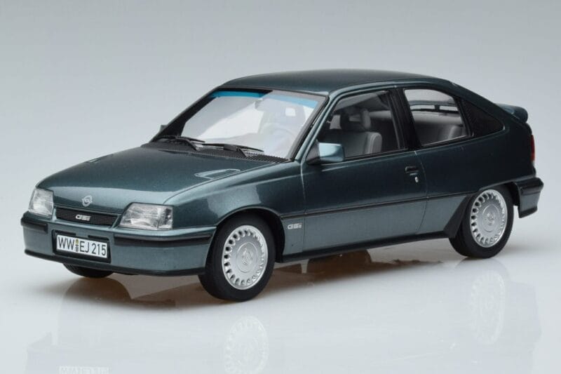 Opel Kadett E GSi Azul Metálico Norev 1:18 183614 Metal