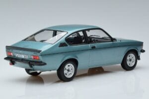 Opel Kadett C Rallye Winterfest Norev 1:18 183654 Metal - imagem 2 de 6