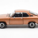 Opel Manta A Bronze Metálico Norev 1:18 - image 4 of 8
