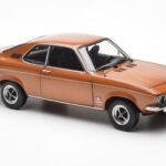 Opel Manta A Bronze Metálico Norev 1:18 - image 6 of 8