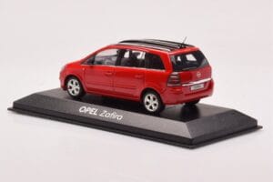 Opel Zafira B OPC Vermelho Minichamps 1:43 400045300 Metal - imagem 3 de 4