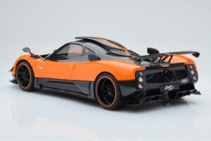 Pagani Zonda Cinque Laranja St Tropez Almost Real 1:18 850603001 Metal - imagem 4 de 8