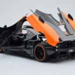Pagani Zonda Cinque Laranja St Tropez Almost Real 1:18 - image 7 of 8